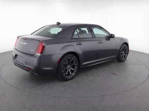 2019 Chrysler 300 S