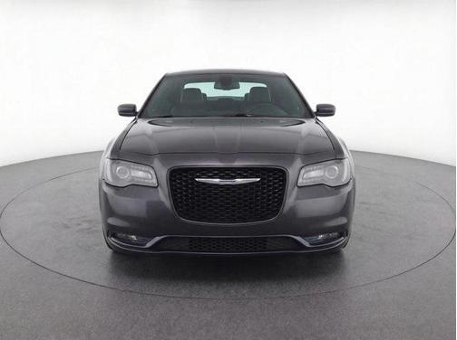 2019 Chrysler 300 S
