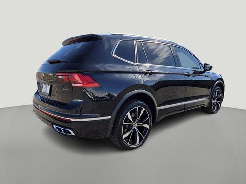 2024 Volkswagen Tiguan 2.0T SEL R-Line 4MOTION