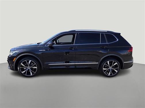 2024 Volkswagen Tiguan 2.0T SEL R-Line 4MOTION