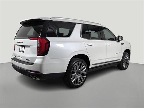 2025 GMC Yukon Denali Ultimate