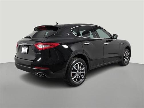 2018 Maserati Levante Base