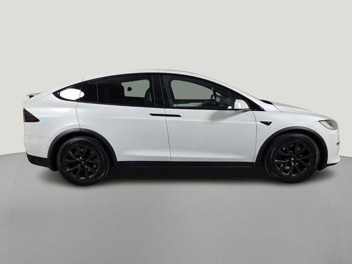 2023 Tesla Model X Plaid Tri Motor All-Wheel Drive