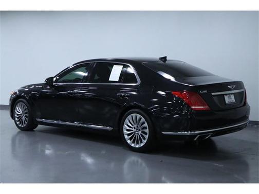 2018 Genesis G90 Premium