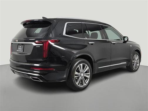 2024 Cadillac XT6 Premium Luxury FWD