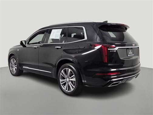 2024 Cadillac XT6 Premium Luxury FWD