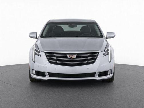 Radiant Silver Metallic 2018 Cadillac XTS Luxury