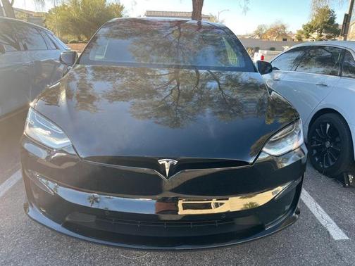 2023 Tesla Model X Standard Range