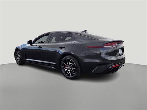 2023 Kia Stinger GT-Line