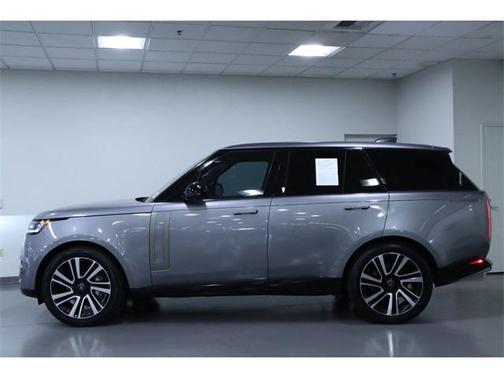 2023 Land Rover Range Rover P400 SE