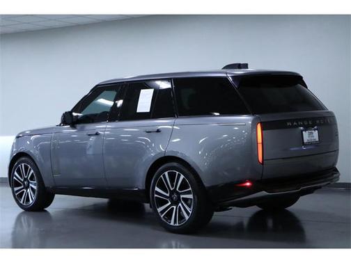 2023 Land Rover Range Rover P400 SE
