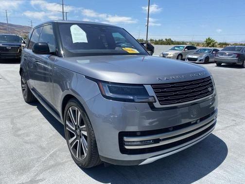 2023 Land Rover Range Rover P400 SE