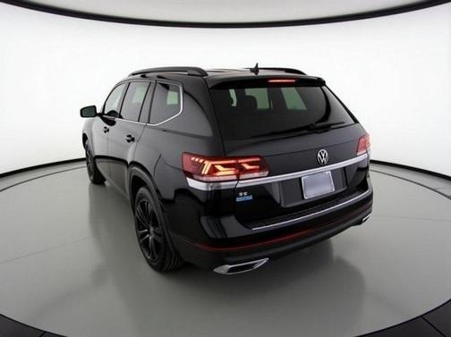 2022 Volkswagen Atlas 2.0T SE w/Technology