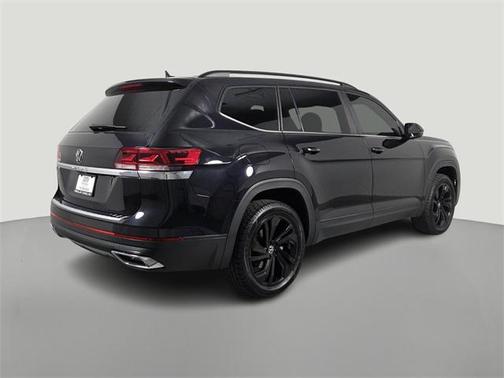 2022 Volkswagen Atlas 2.0T SE w/Technology
