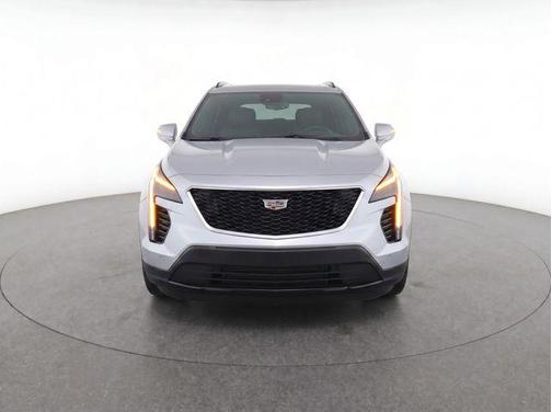 Radiant Silver Metallic 2022 Cadillac XT4 Sport