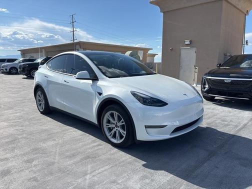 2023 Tesla Model Y Long Range Dual Motor All-Wheel Drive