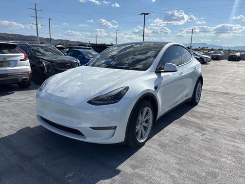 2023 Tesla Model Y Long Range Dual Motor All-Wheel Drive