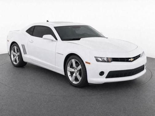 Summit White 2014 Chevrolet Camaro 2LT