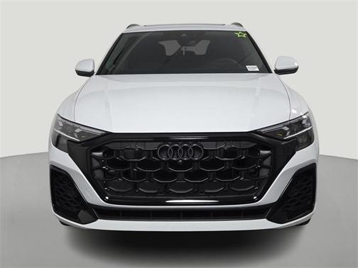 2024 Audi Q8 55 Prestige