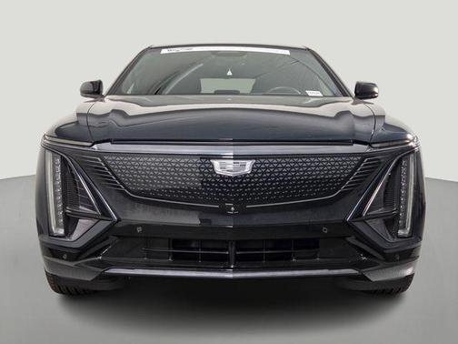 Emerald Lake Metallic 2024 Cadillac LYRIQ V