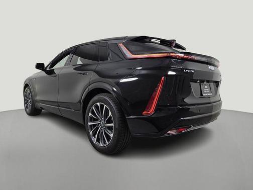 Stellar Black Metallic 2024 Cadillac LYRIQ V