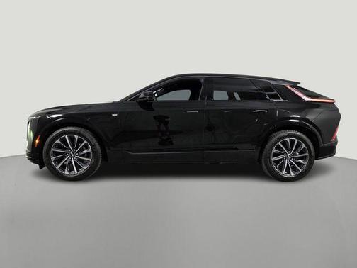 Stellar Black Metallic 2024 Cadillac LYRIQ V