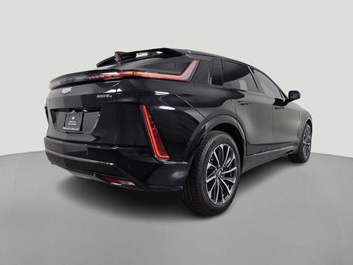 Stellar Black Metallic 2024 Cadillac LYRIQ V