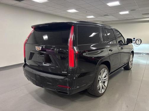 2025 Cadillac Escalade Sport