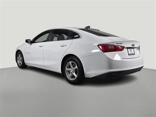 2017 Chevrolet Malibu 1LS