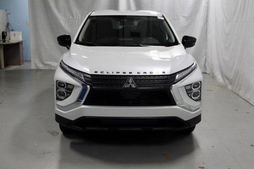 2025 Mitsubishi Eclipse Cross LE