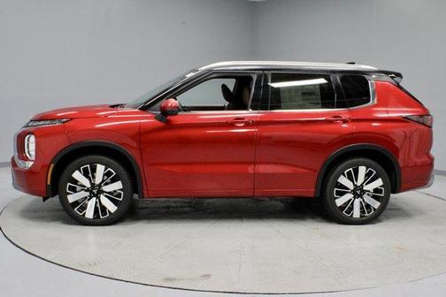 2025 Mitsubishi Outlander SEL