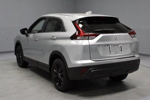 2025 Mitsubishi Eclipse Cross LE