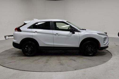 2025 Mitsubishi Eclipse Cross LE