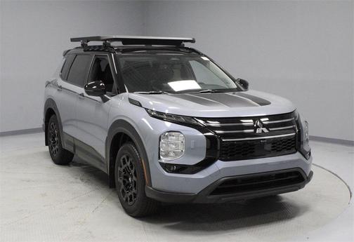 2025 Mitsubishi Outlander Trail Edition