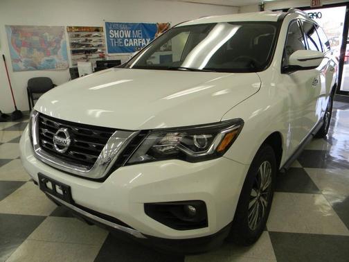 2019 Nissan Pathfinder SV 4x4 4dr SUV