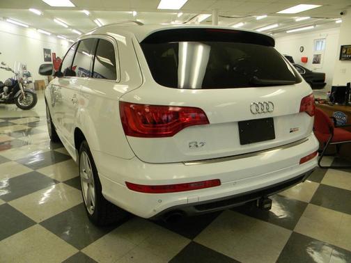 White 2011 Audi Q7 3.0T S-Line Prestige