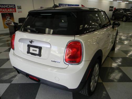 2015 MINI Hardtop Cooper