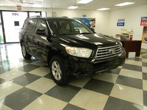 2010 Toyota Highlander SE