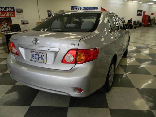 2010 Toyota Corolla LE