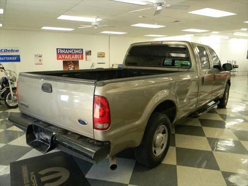 2006 Ford F-250 XL Crew Cab