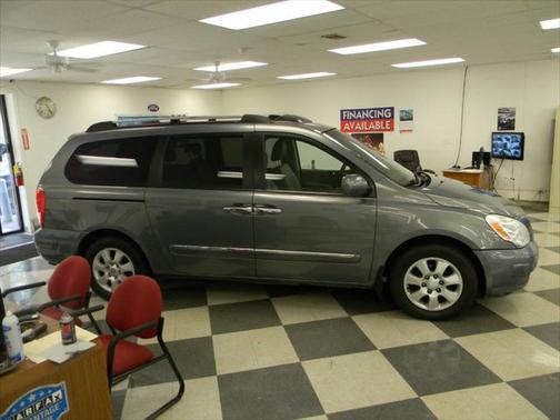 2008 Hyundai Entourage Limited 4dr Mini Van