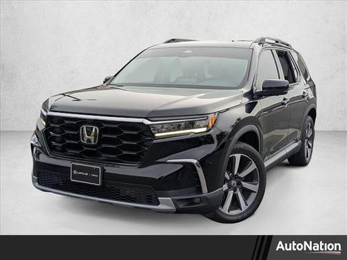 2023 Honda Pilot AWD Elite