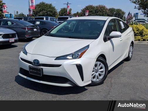 2019 Toyota Prius L