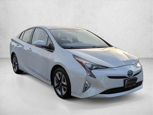 2016 Toyota Prius Four Touring