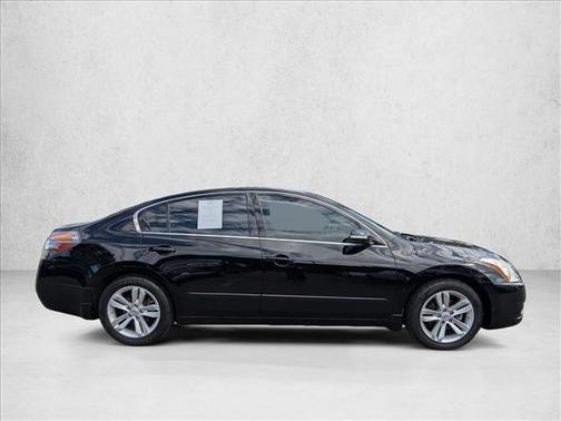 2011 Nissan Altima 3.5 SR