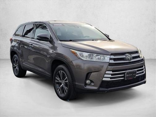 2019 Toyota Highlander LE Plus