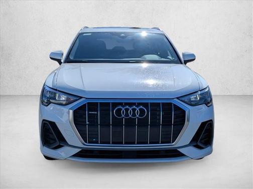 2022 Audi Q3 45 S line Premium