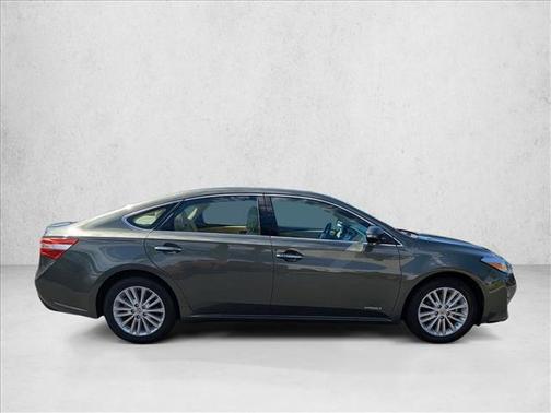 2013 Toyota Avalon Hybrid XLE Touring