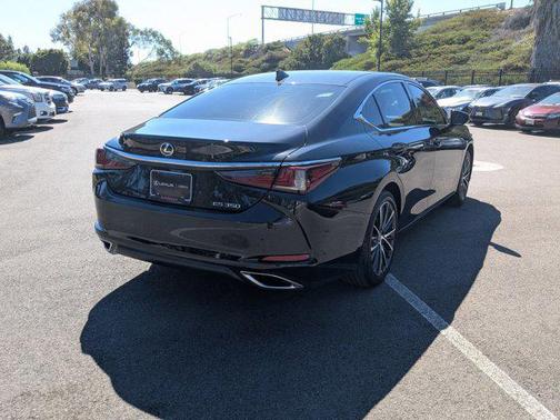 2024 Lexus ES 350 Base