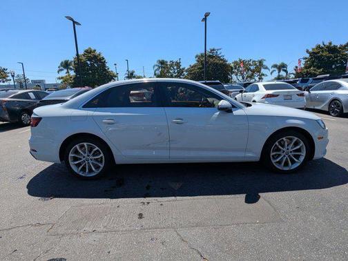 2019 Audi A4 40 Premium